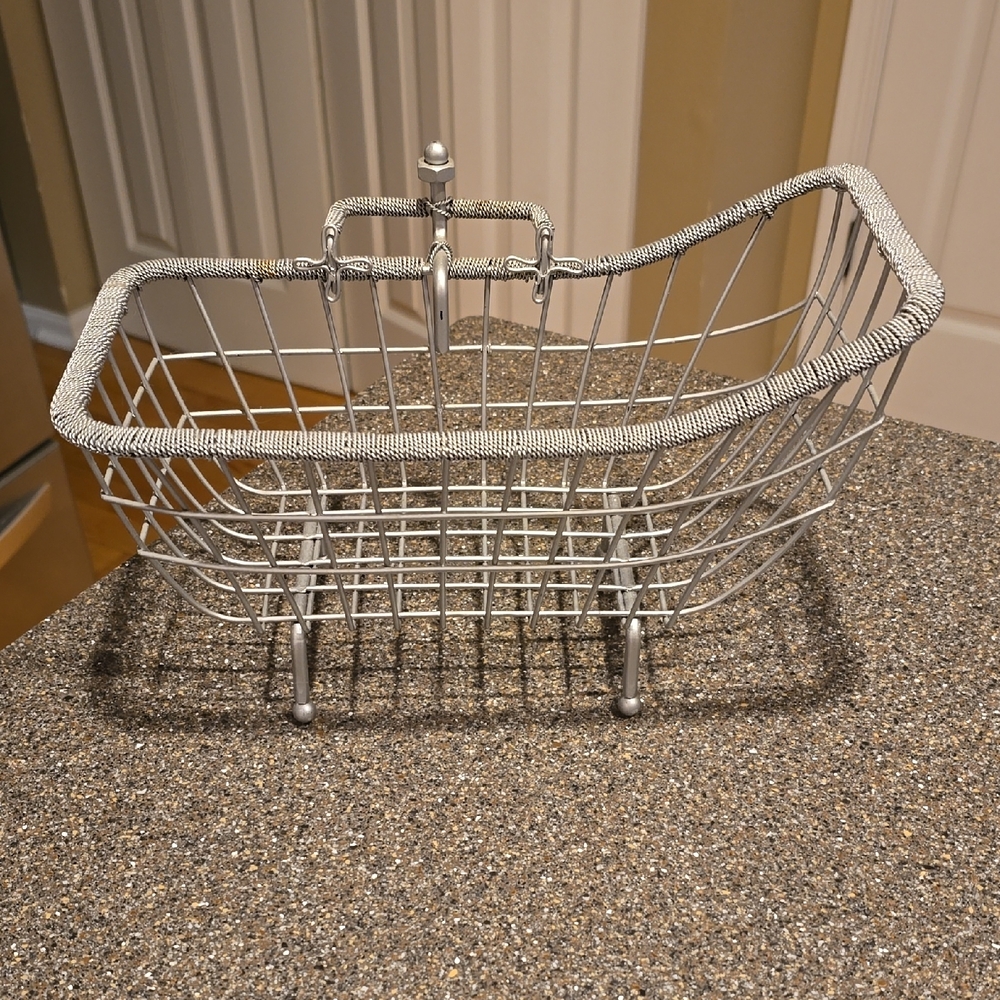 Elegant Silver Wire Bath Basket